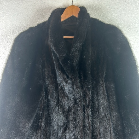 Vintage full length mink black fur coat - Picture 9 of 9